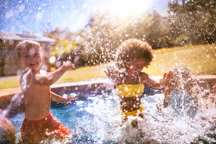 Swimming safety, pool hygiene